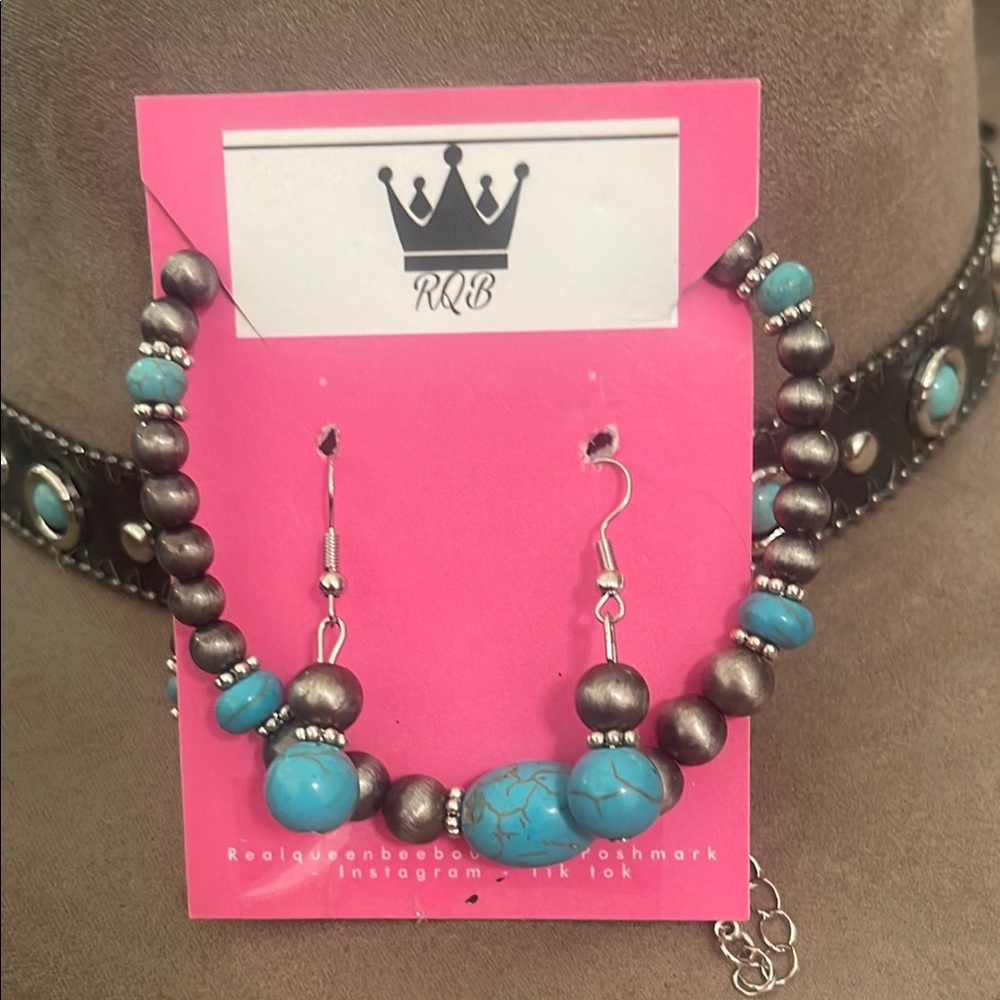 Turquoise and Silver Jewelry Set Navaho Pearl Style